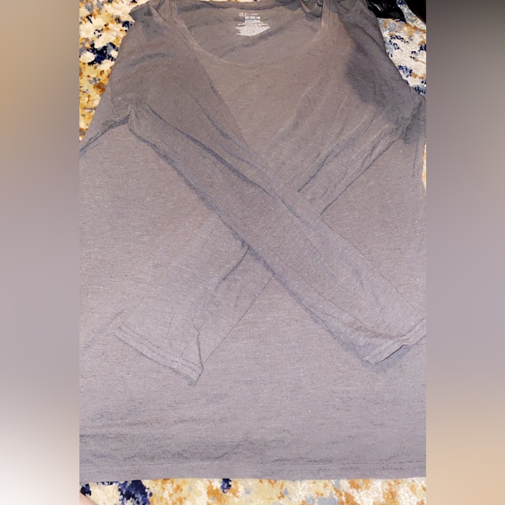 Plain grey long sleeve